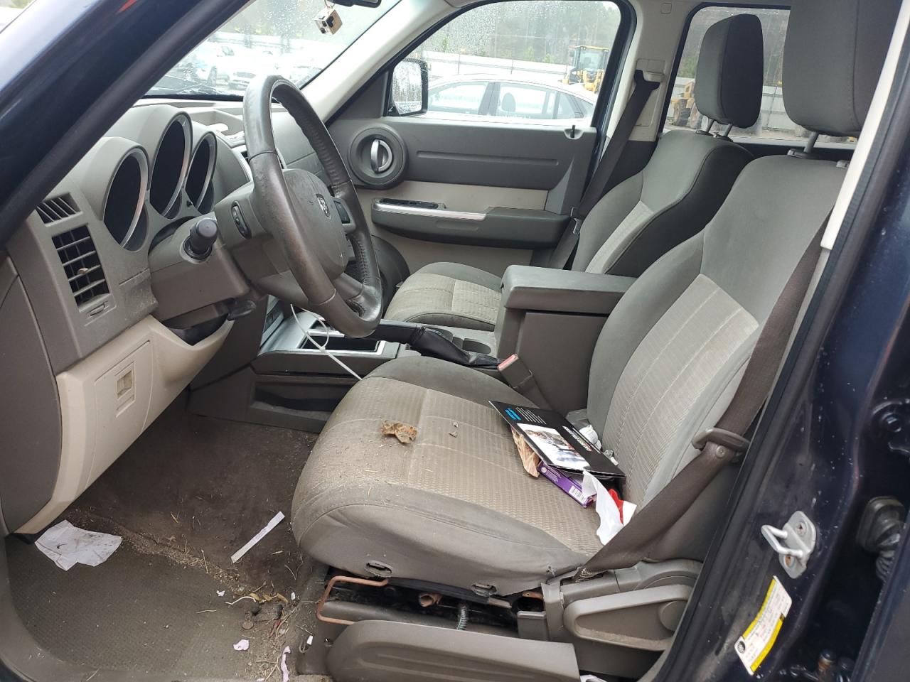 Dodge Nitro Slt Image 3