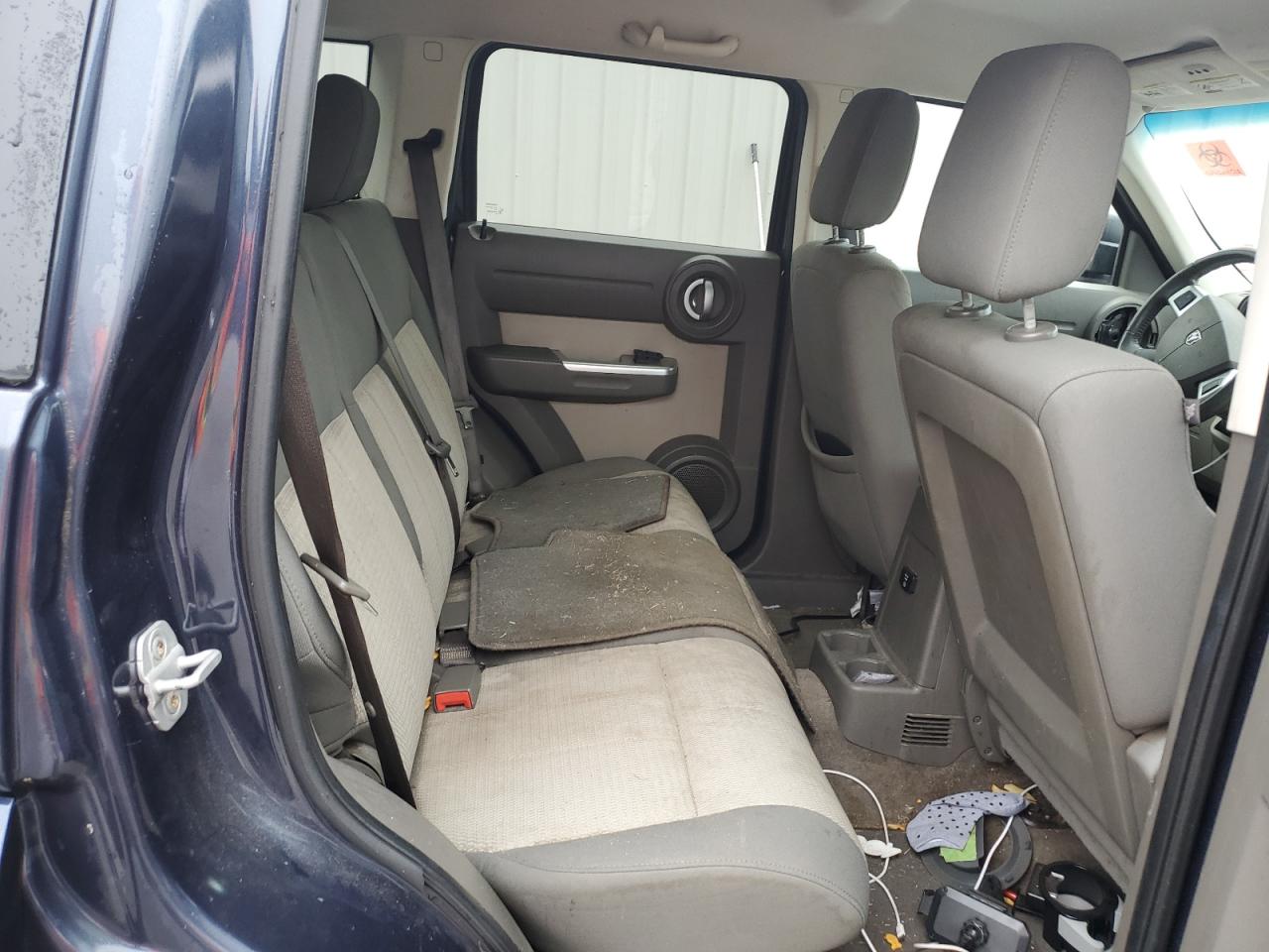 Dodge Nitro Slt Image 10