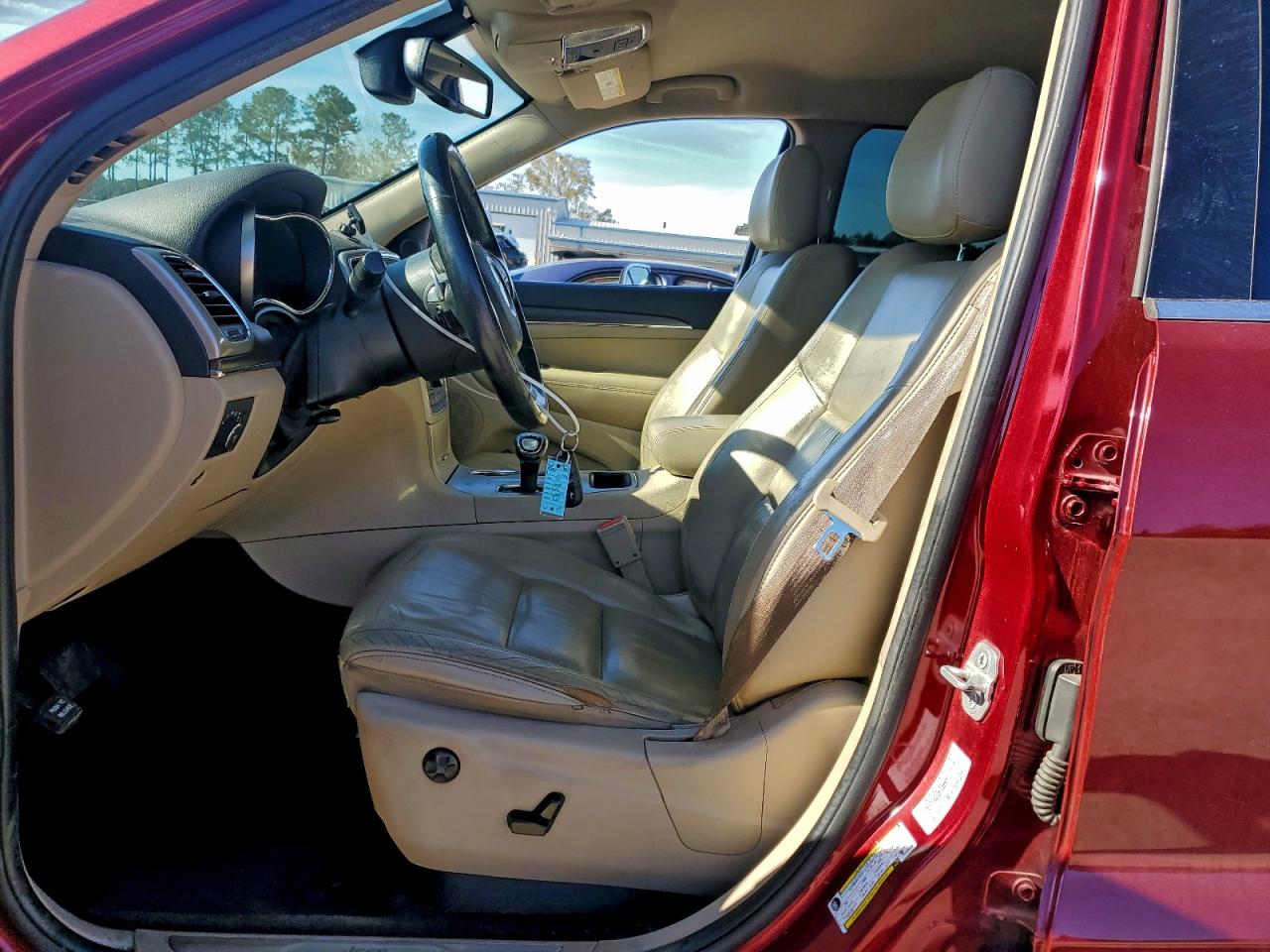 Jeep Grand Cherokee Limited Image 10