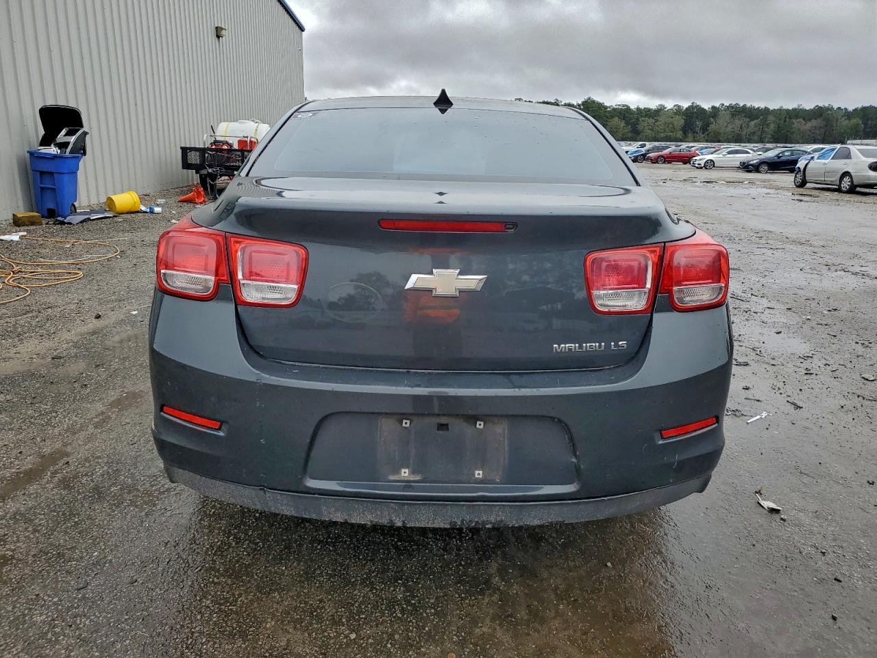 Chevrolet Malibu Ls Image 3