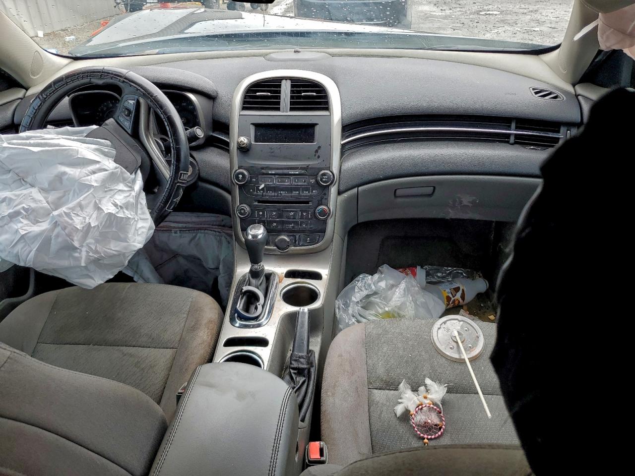 Chevrolet Malibu Ls Image 7