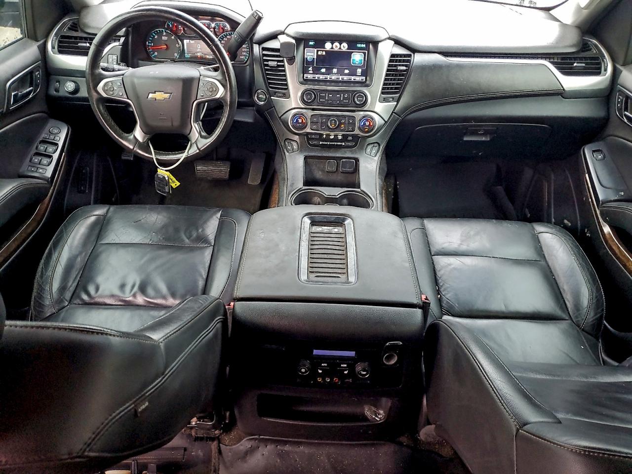 Chevrolet Suburban C1500 Lt Image 6