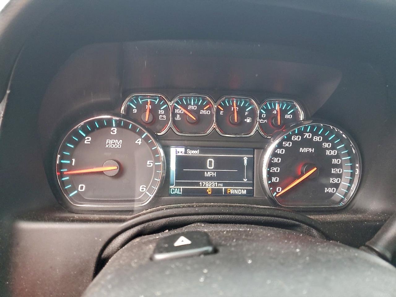 Chevrolet Suburban C1500 Lt Image 11