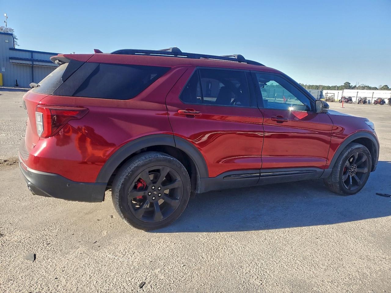 Ford Explorer St Image 5