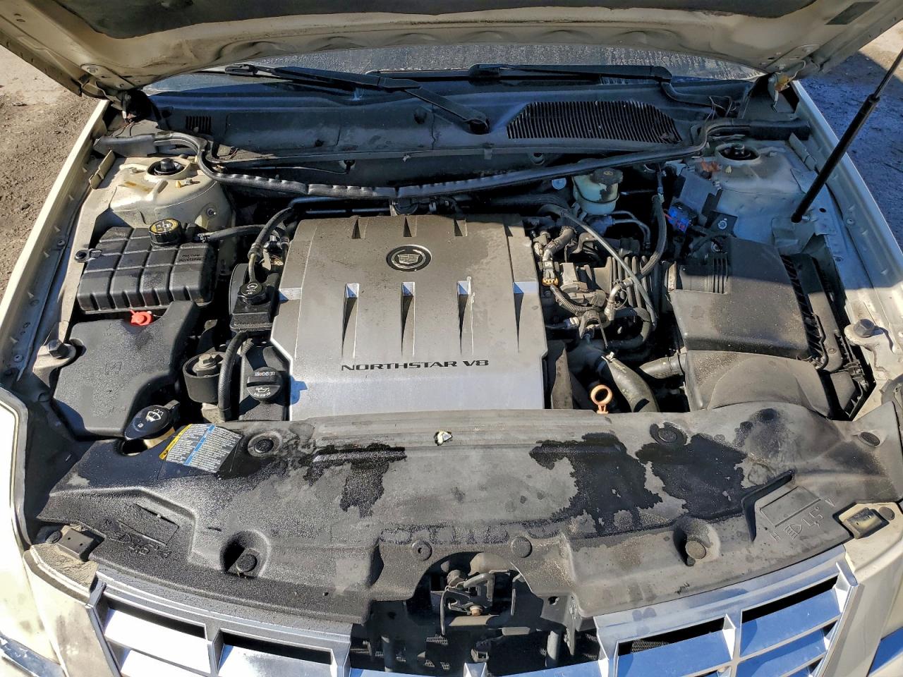 Cadillac DTS Luxury Collection Image 9