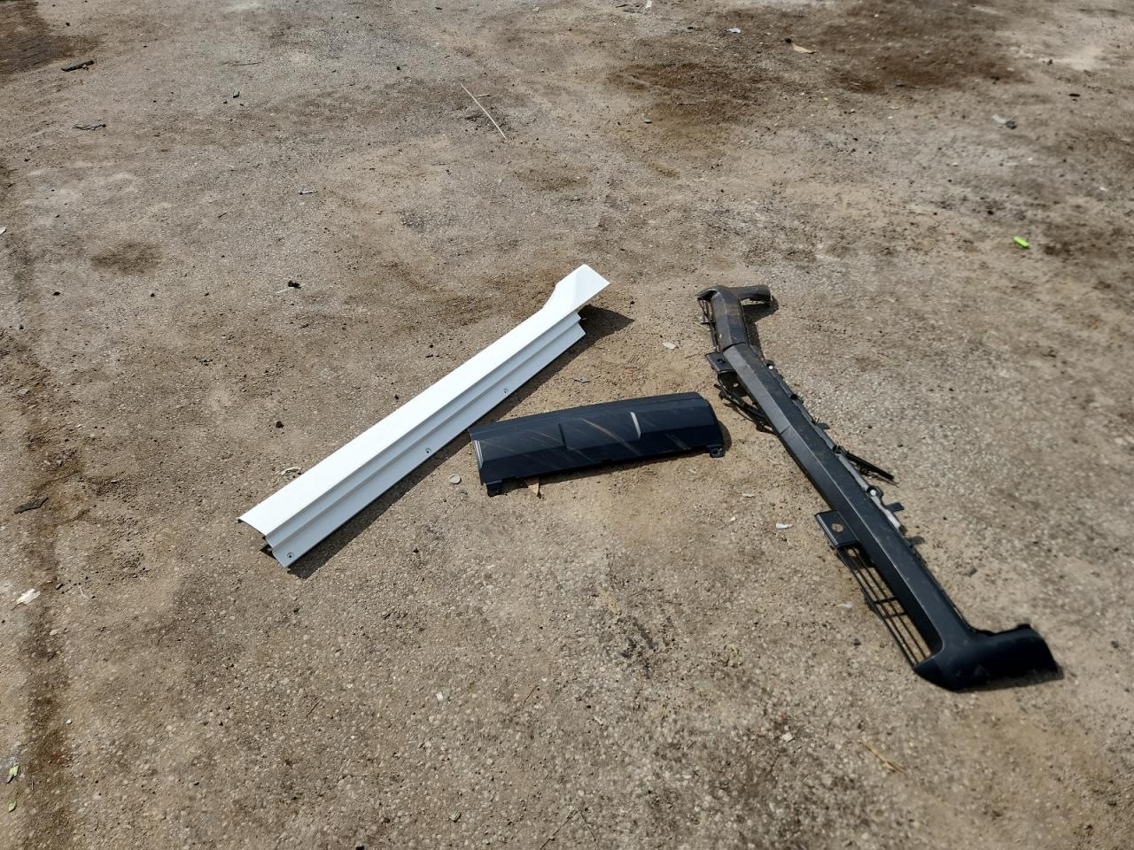 Toyota Sequoia Sr5 Image 10