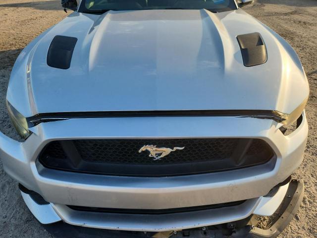 Ford Mustang Gt Image 5