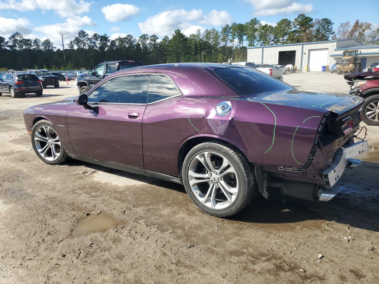 Dodge Challenger R/t Image 11