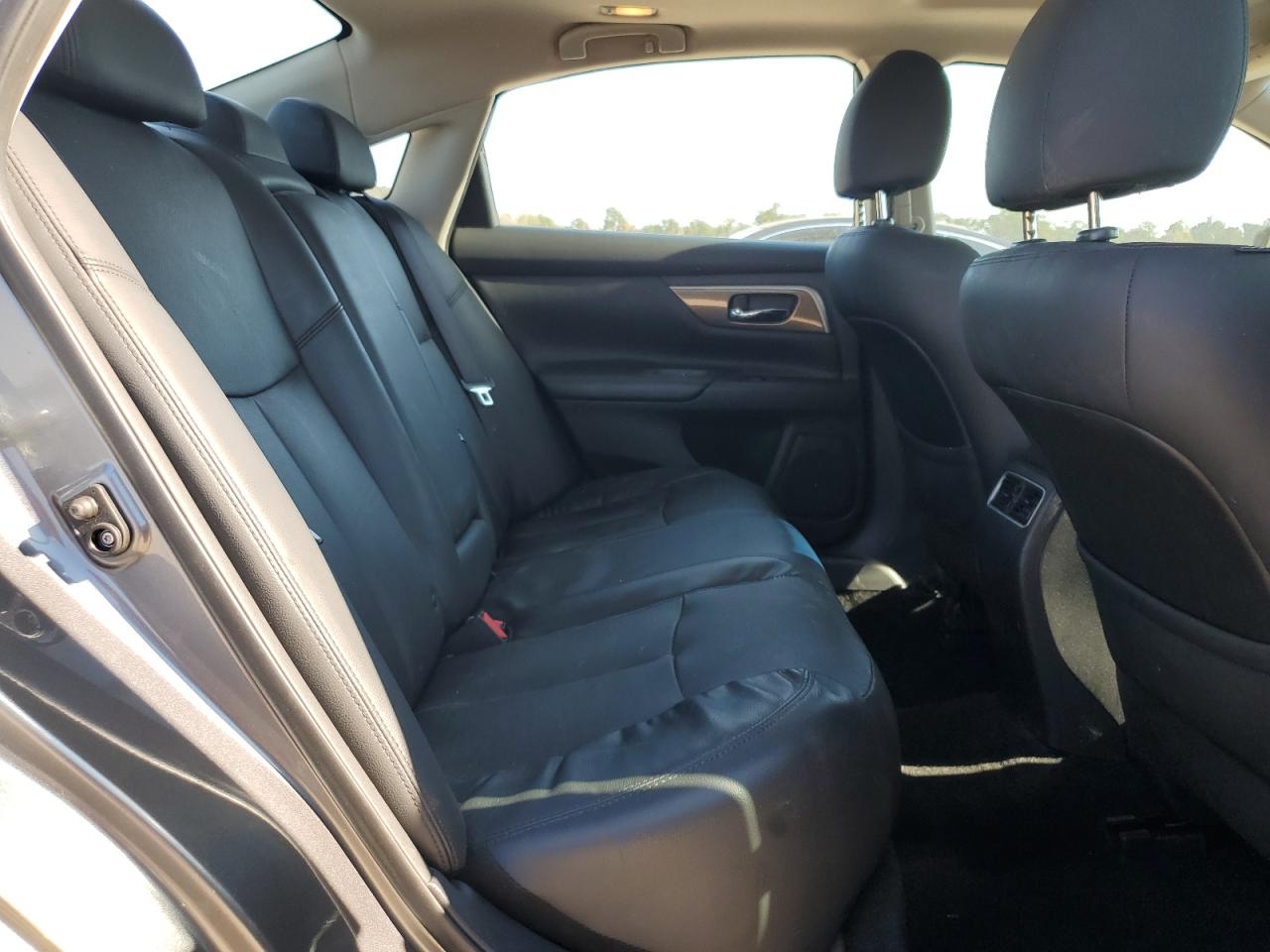 Nissan Altima 2.5 Image 7