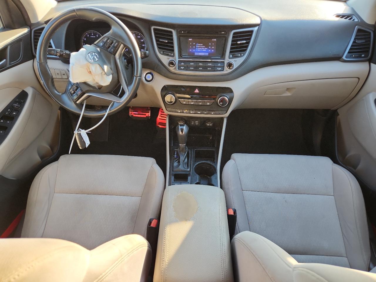 Hyundai TUCSON Limited Image 10