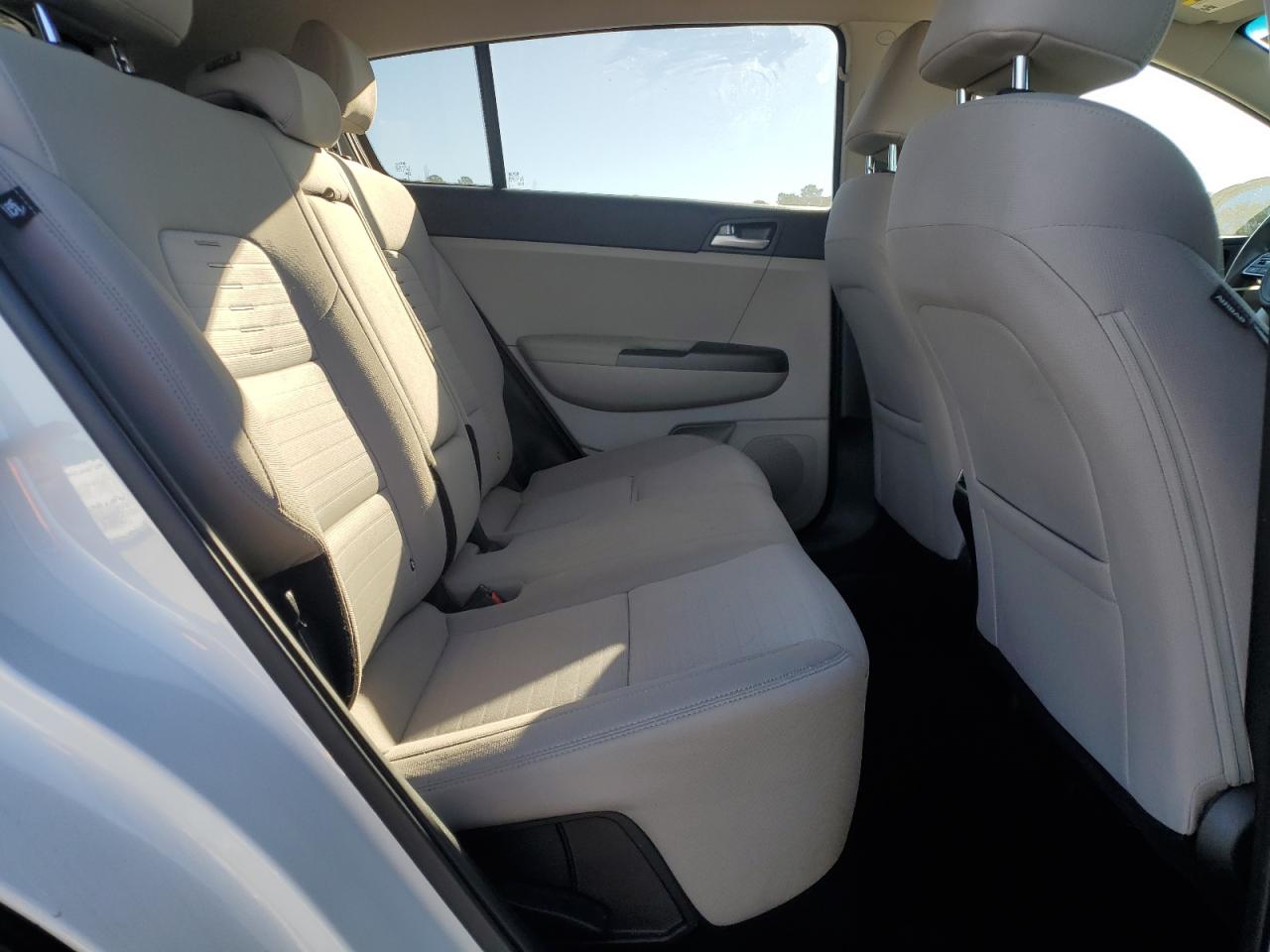 Kia Sportage Lx Image 11