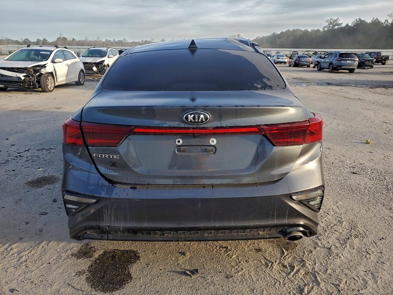 Kia Forte Fe Image 10