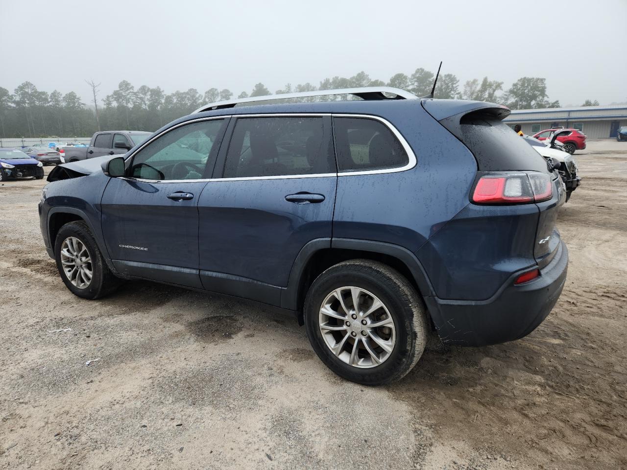 Jeep Grand Cherokee Latitude Plus Image 11