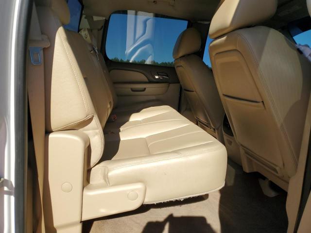 Chevrolet Silverado K2500 Heavy Duty Ltz Image 7