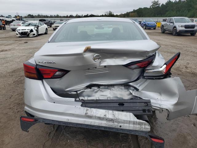 Nissan Altima Sr Image 6