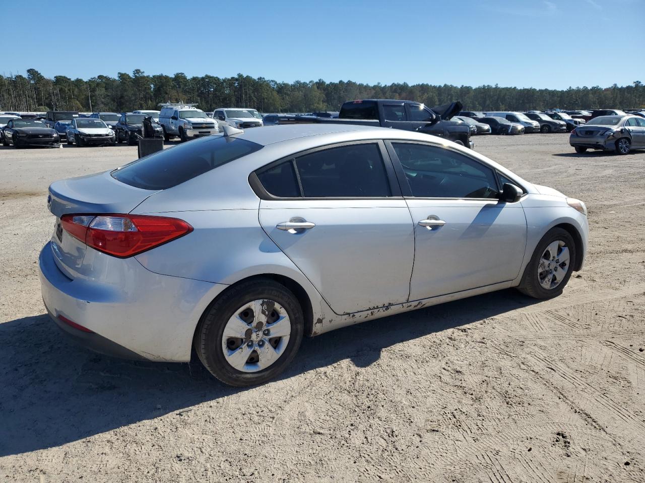 Kia Forte Lx Image 11