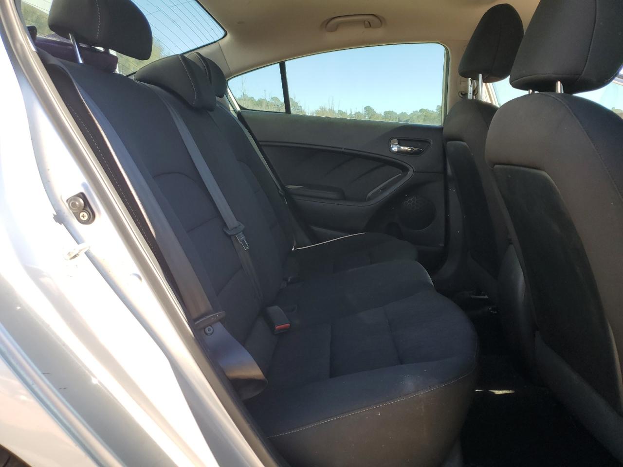 Kia Forte Lx Image 8