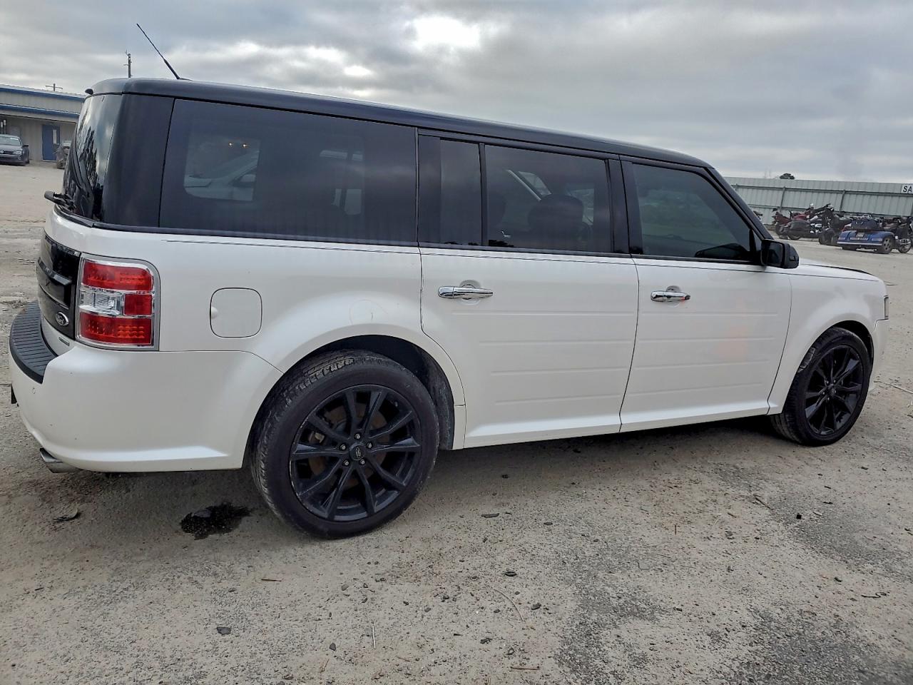 Ford Flex Limited Image 11