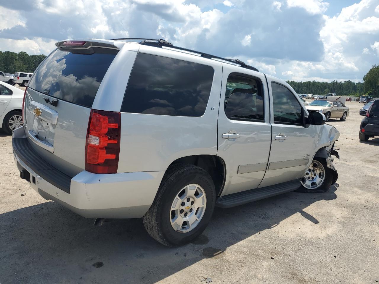 Chevrolet Tahoe C1500 Lt Image 6