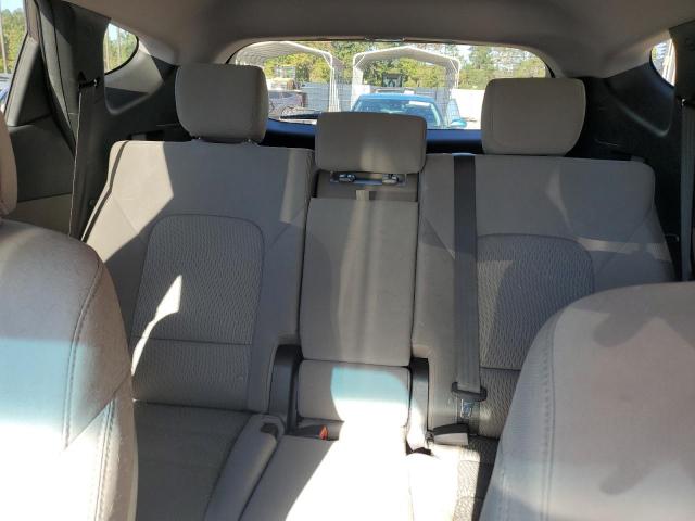 Hyundai SANTA FE Image 4