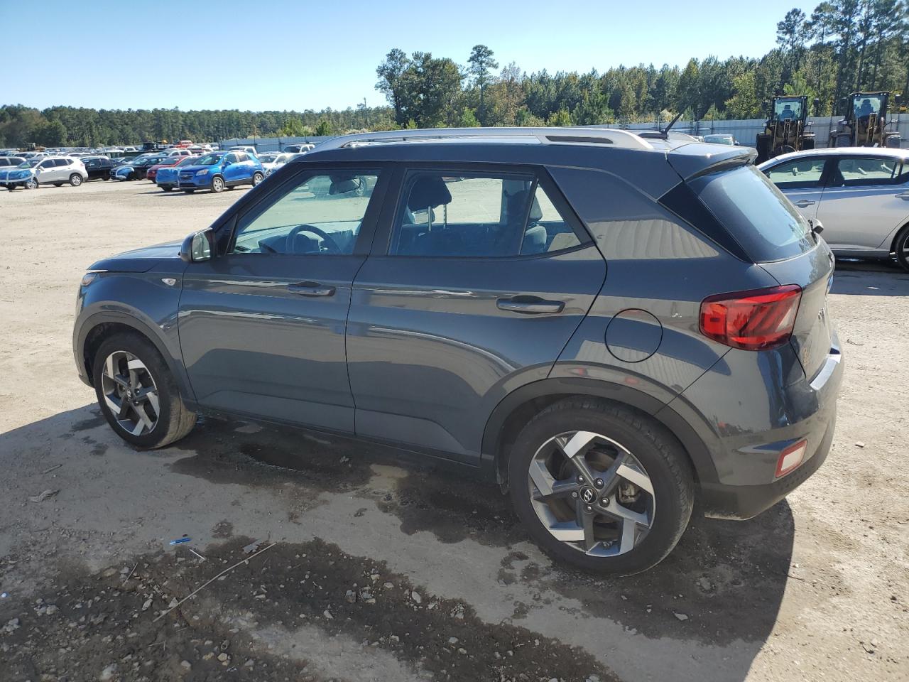 Hyundai VENUE Sel Image 13