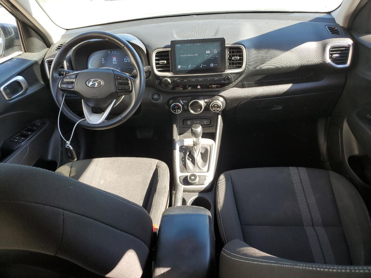 Hyundai VENUE Sel Image 5