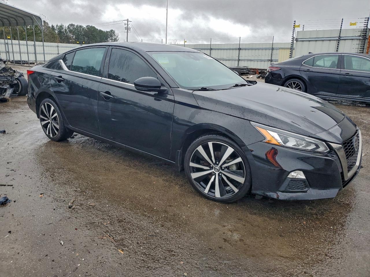 Nissan Altima Sr Image 3