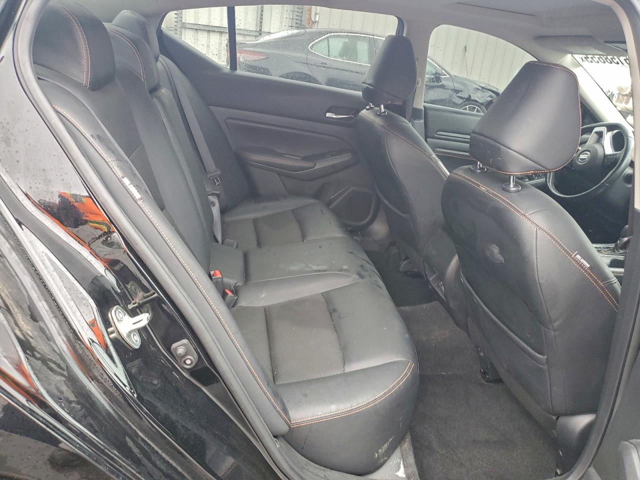 Nissan Altima Sr Image 9