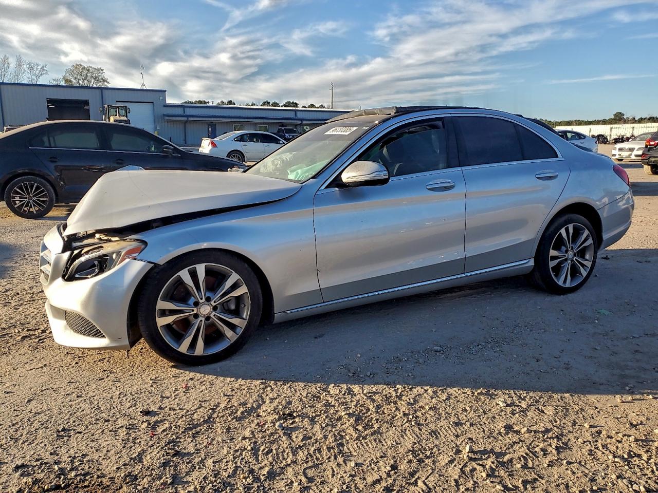 Mercedes-Benz C-Class 300 Image 1