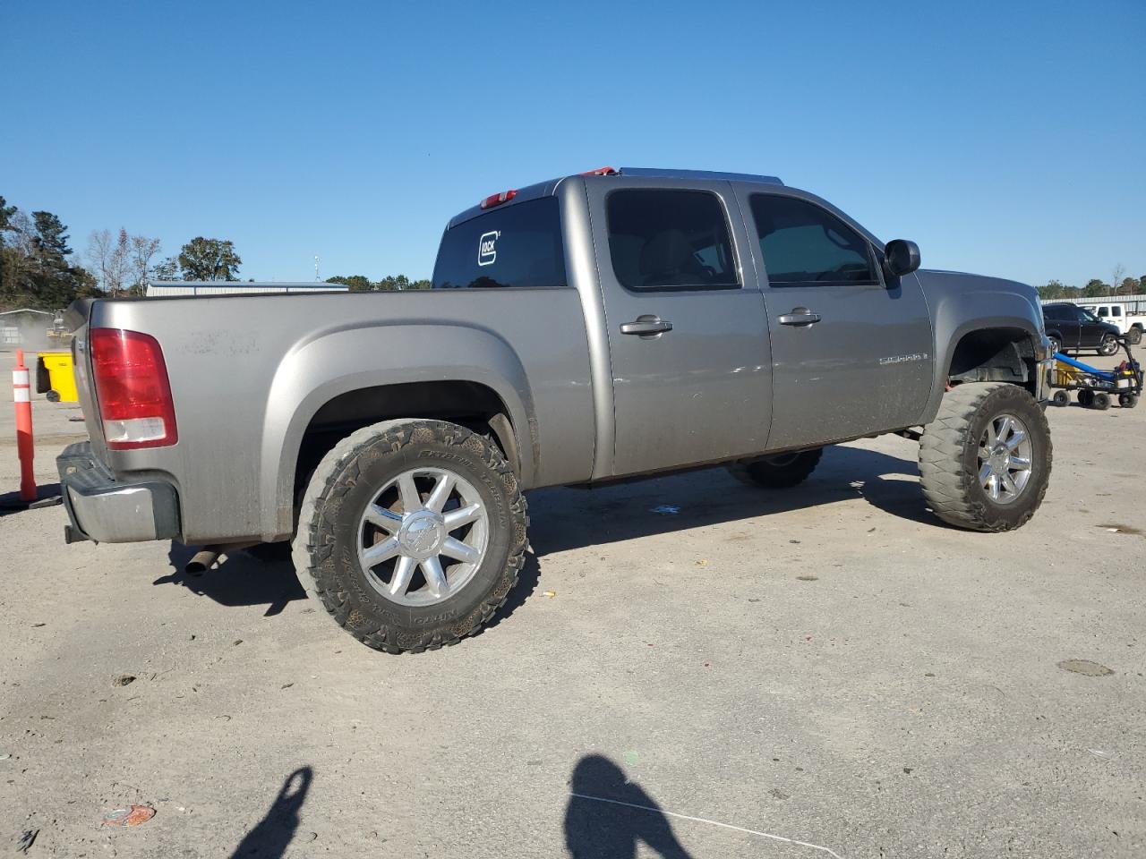 GMC Sierra K1500 Image 12