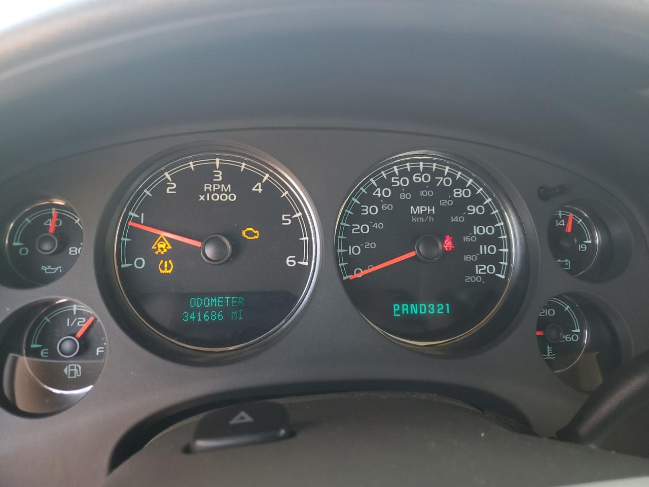 GMC Sierra K1500 Image 8