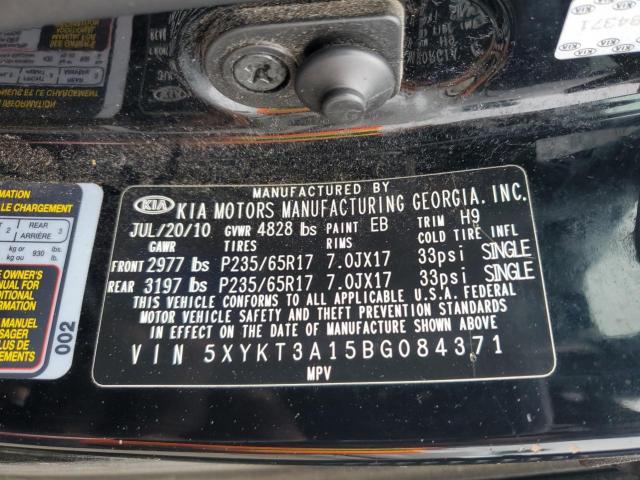 Kia Sorento Base Image 2