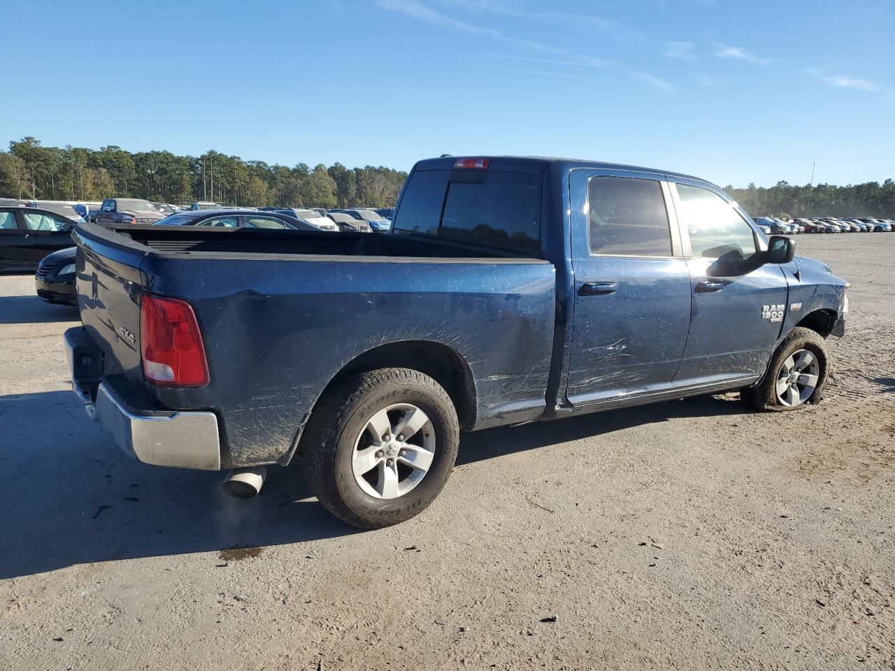 Ram 1500 Slt Image 4