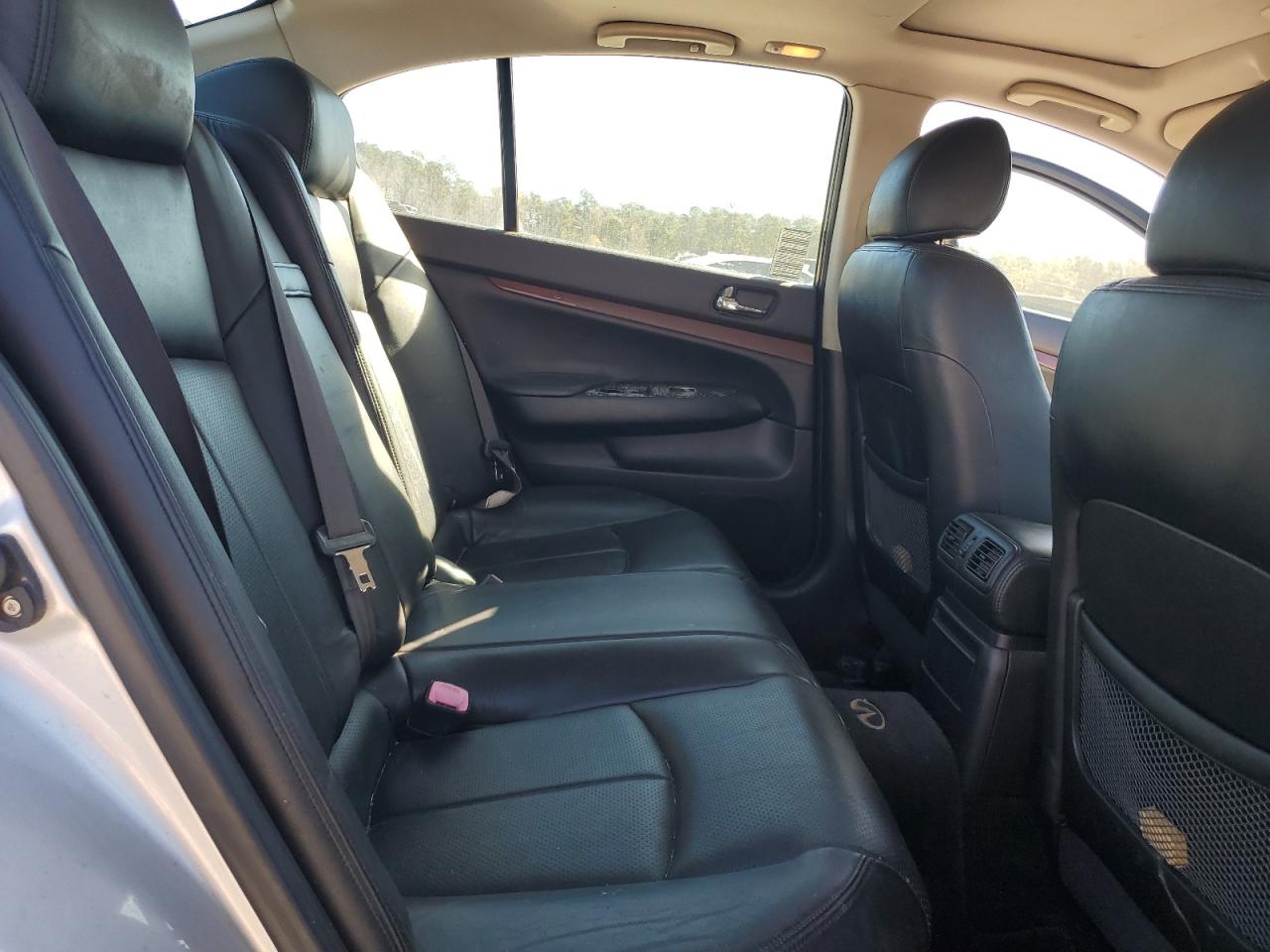 INFINITI G35 Image 9