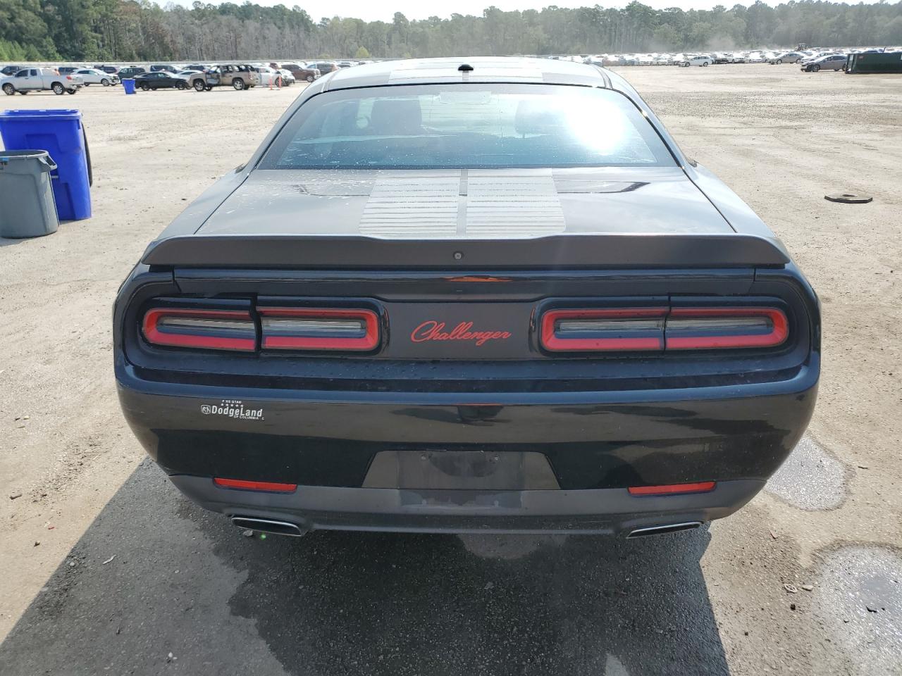 Dodge Challenger Sxt Image 4