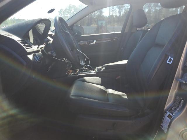 Mercedes-Benz C-Class 300 Image 11