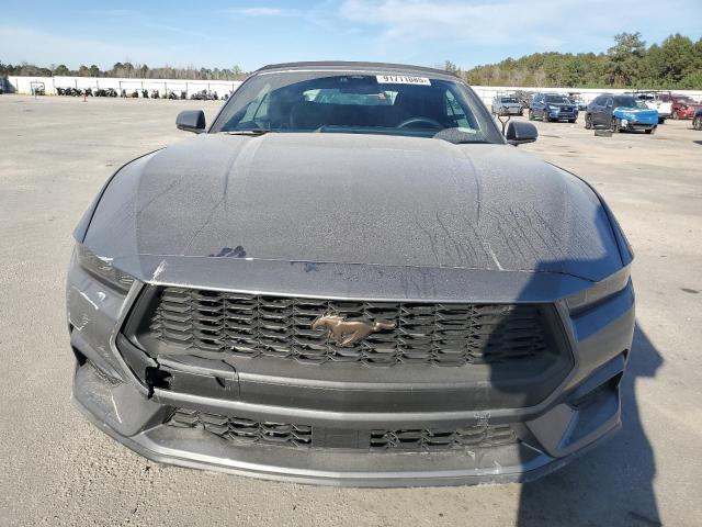 Ford Mustang Image 4