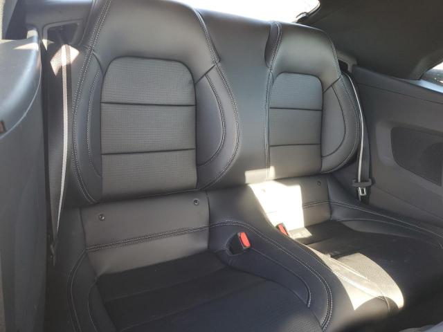 Ford Mustang Image 12