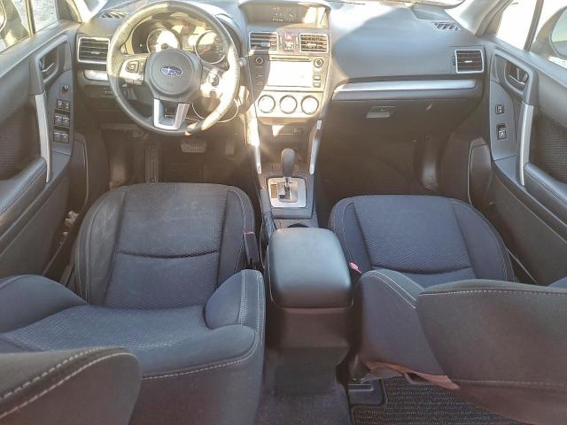 Subaru Forester 2.5i Image 8