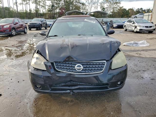 Nissan Altima Se Image 5