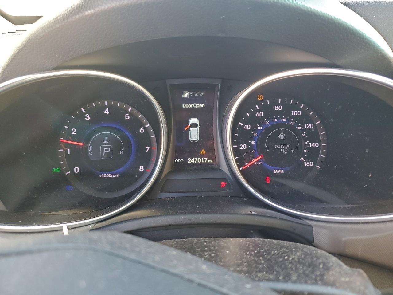 Hyundai SANTA FE Image 6