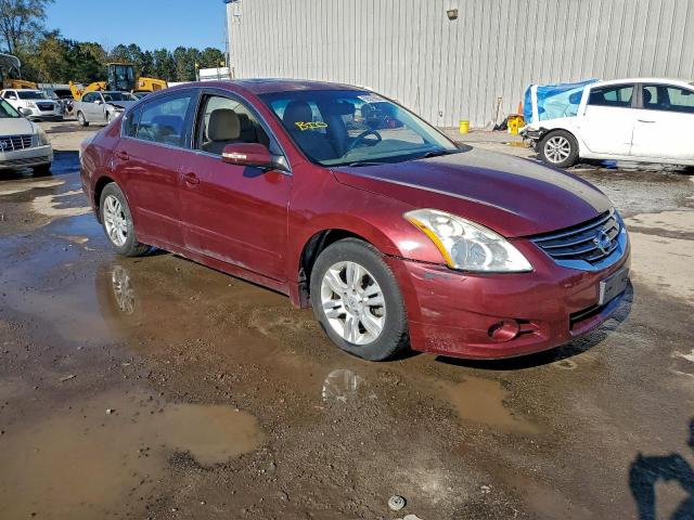 Nissan Altima Base Image 3