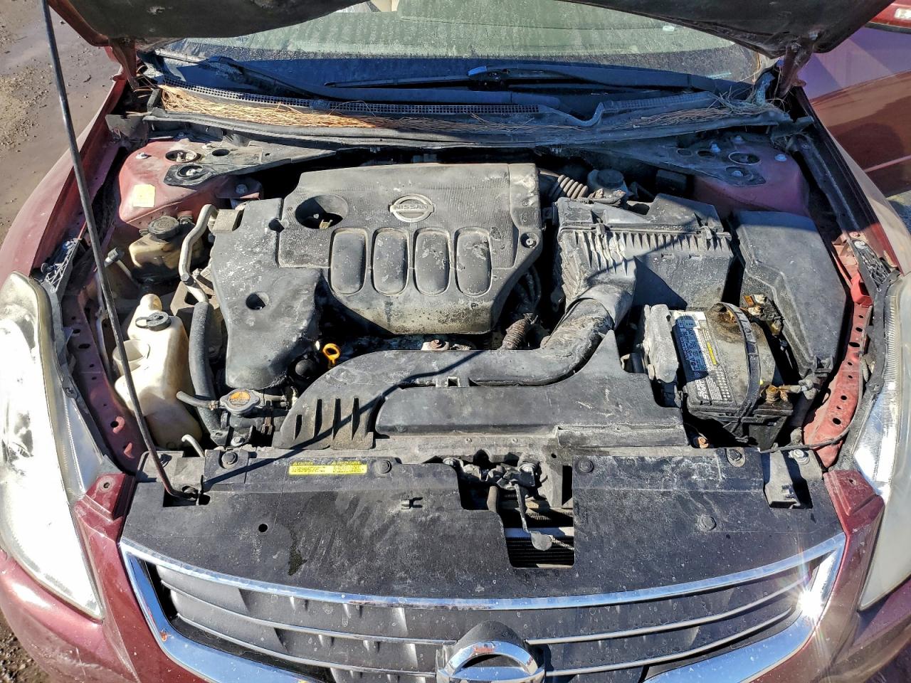 Nissan Altima Base Image 12