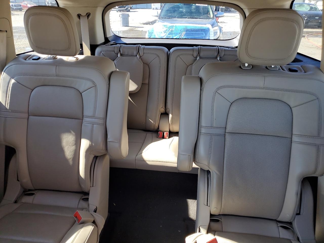 Lincoln Aviator Reserve Image 10