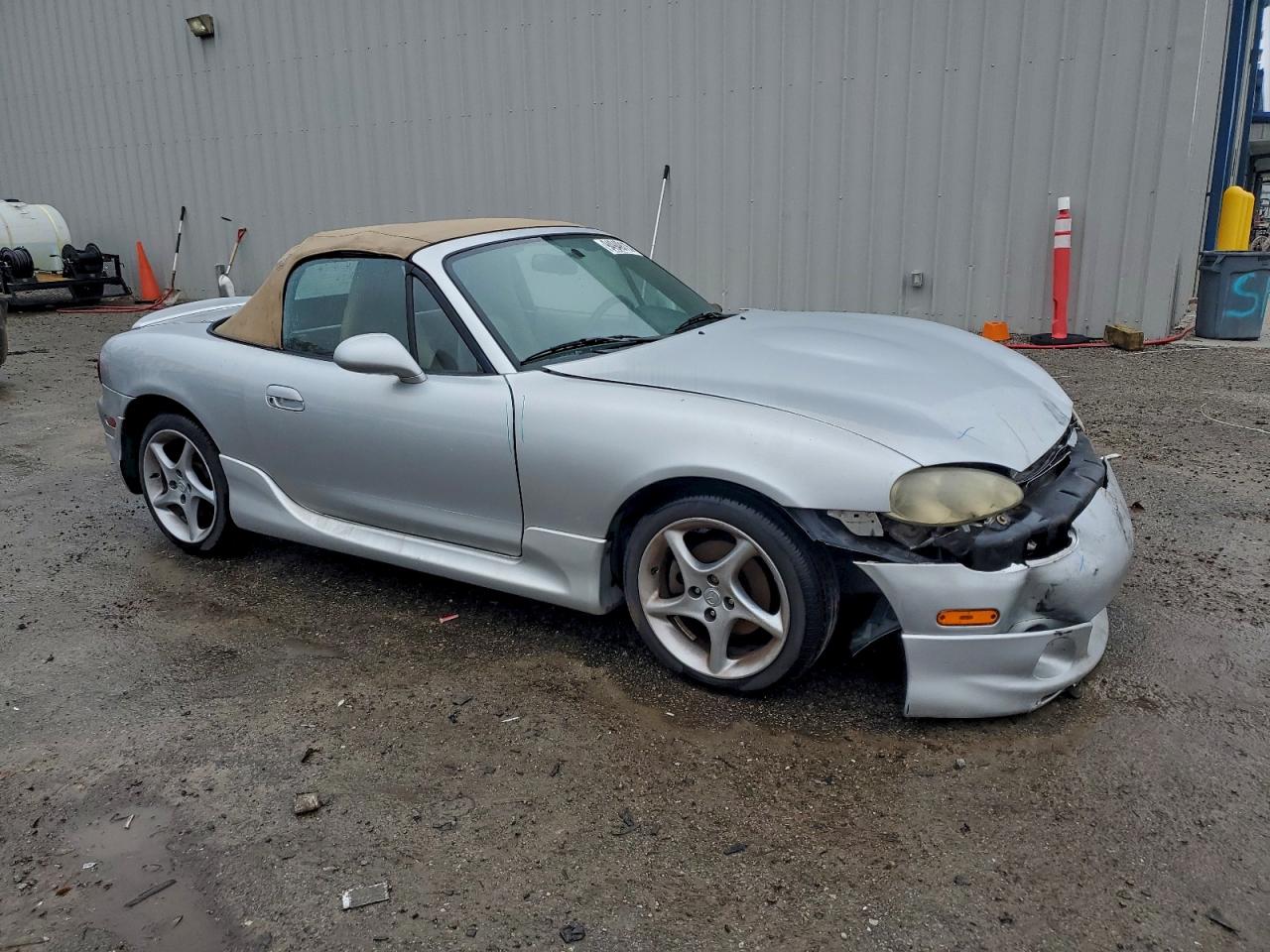 Mazda Mx5 Base Image 12