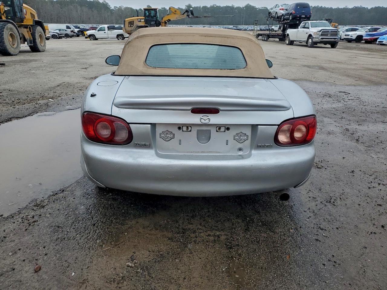 Mazda Mx5 Base Image 8