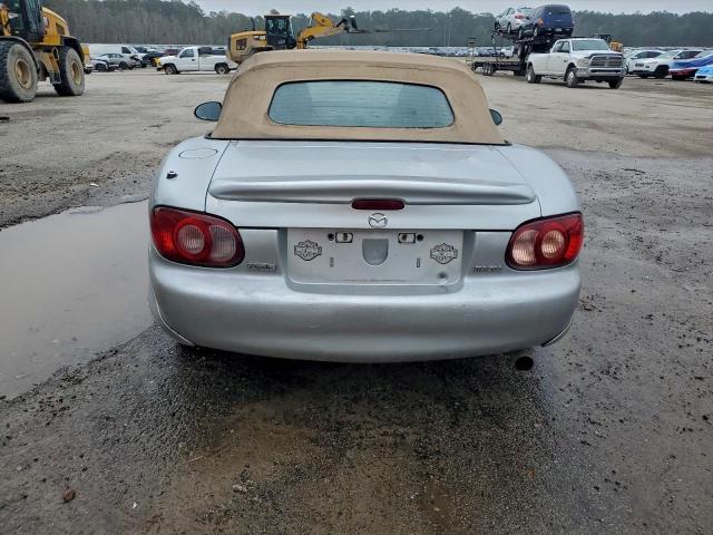 Mazda Mx5 Base Image 8