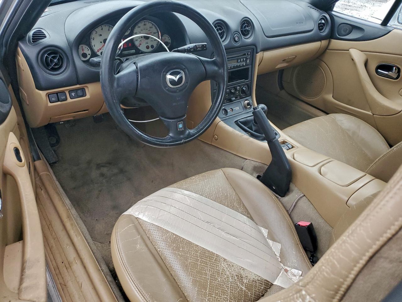 Mazda Mx5 Base Image 11