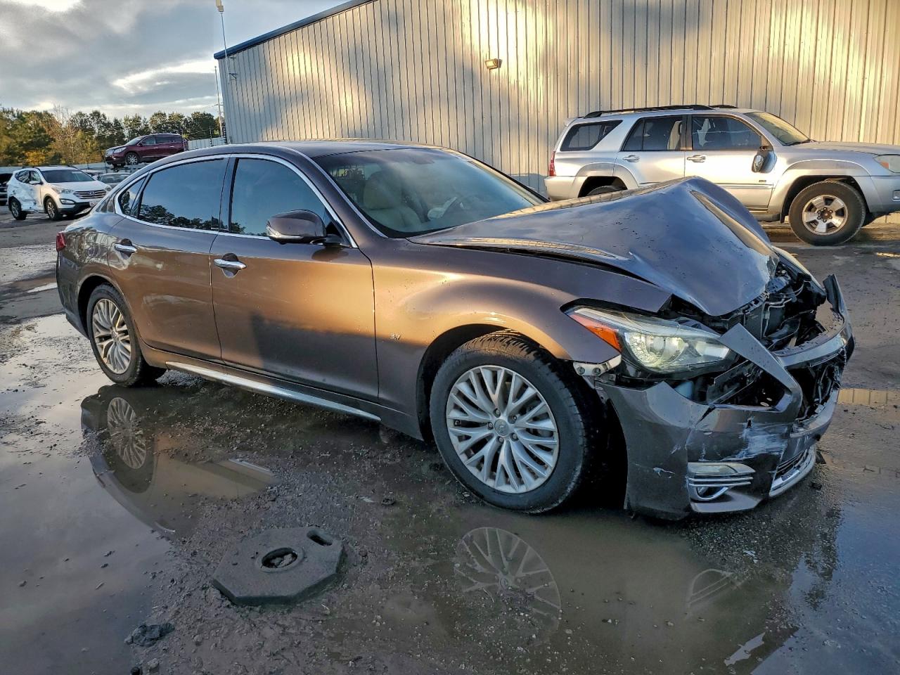 INFINITI Q70 3.7 Image 12