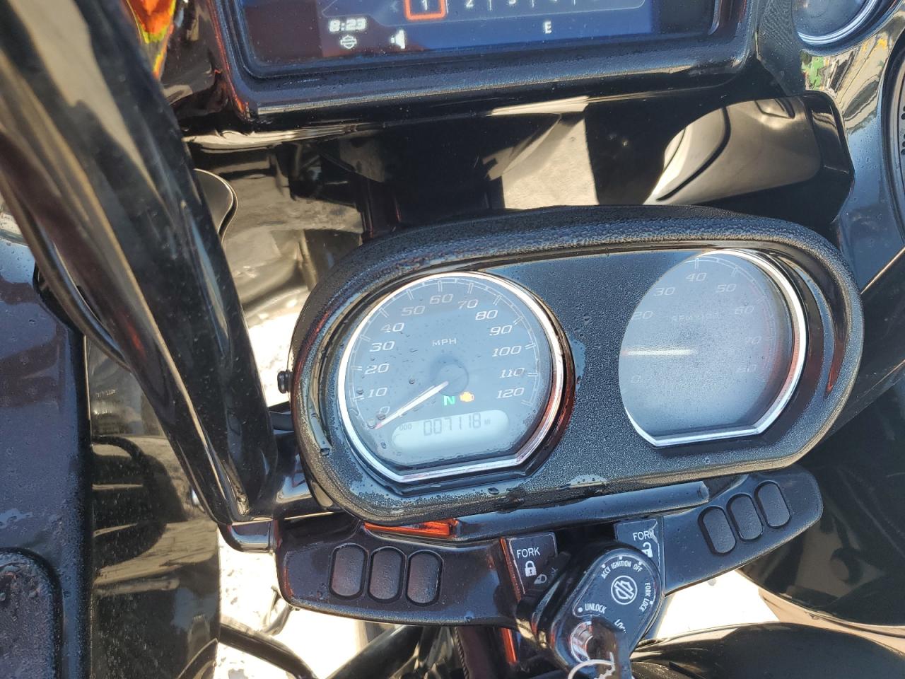 Harley-Davidson Fl Image 2